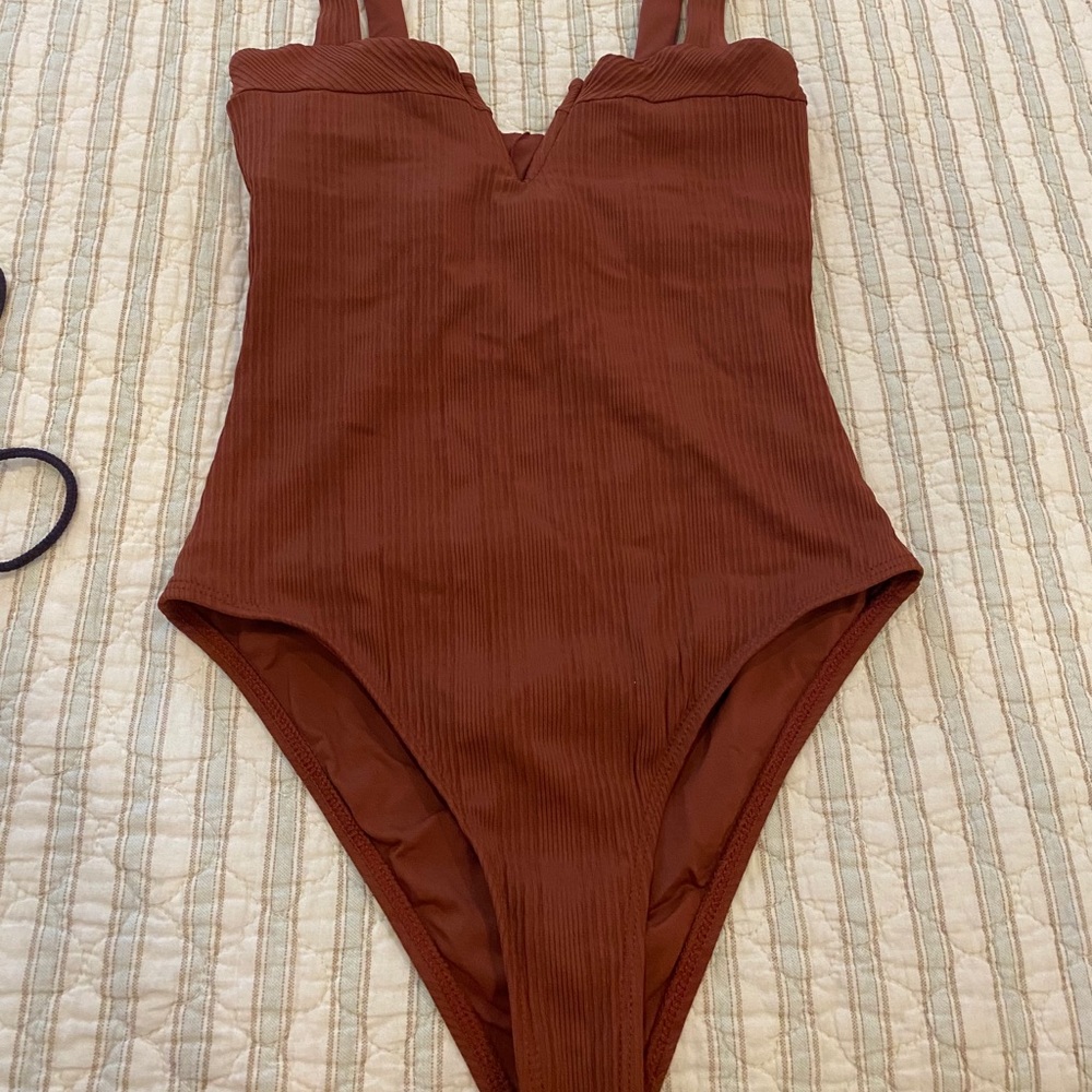 L space size 6 tobacco